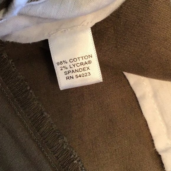 Banana Republic Weekend Chino - Picture 9 of 10